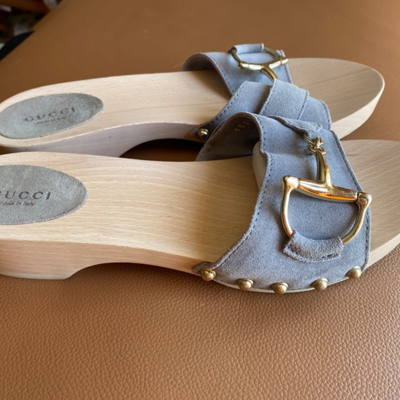 Gucci Blue Suade Horsebit Clog Sandals - Picture 2 of 13